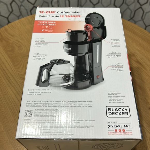 Black+Decker 12-Cup Coffeemaker - Picture 4 of 6